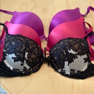 VS bombshell (2) & push-up (1)